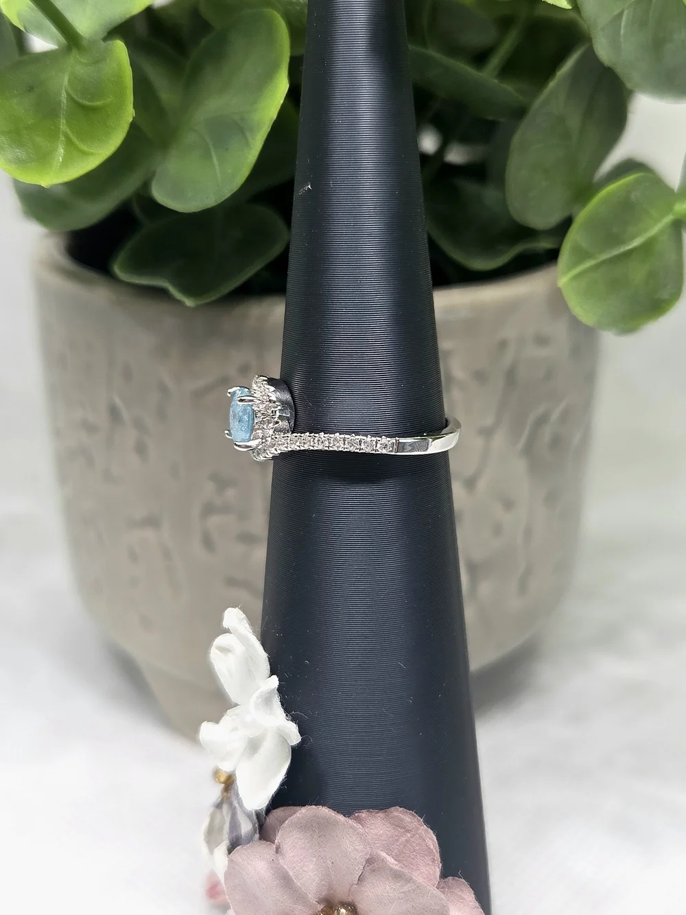 BP Light Blue Ice Crystal Halo Ring On Rhodium Plating